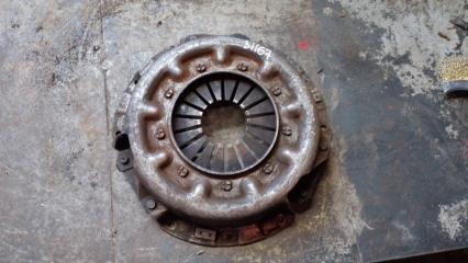 Корзина сцепления NISSAN URVAN 86-01