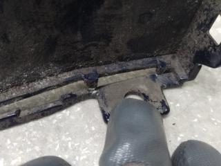 Клык бампера задний левый OUTLANDER XL 05-13 2009 3.0 6B31