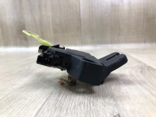 Замок крышки багажника TOYOTA COROLLA 150 06-13 Седан