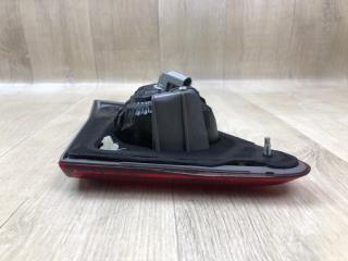 Фонарь внутренний правый TOYOTA COROLLA 150 06-13 Седан