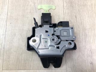 Замок крышки багажника CAMRY 55 14-17 2015 2.5 2ARFE