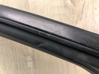 Дверь передняя правая LEAF 10-17 EM61