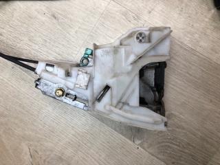 Замок двери задний левый SIENNA 11-16 2011 3.5 2GR-FE