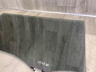 Стекло двери заднее правое SIENNA 11-16 2011 3.5 2GR-FE