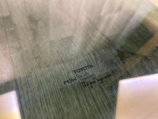 Стекло двери заднее левое SIENNA 11-16 2011 3.5 2GR-FE