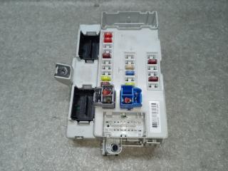 Блок предохранителей салон JEEP CHEROKEE 14- 2014 Б/У Блок предохранителей салон JEEP CHEROKEE 14- 2014