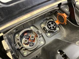 Зарядное гнездо (розетка) LEAF 10-17