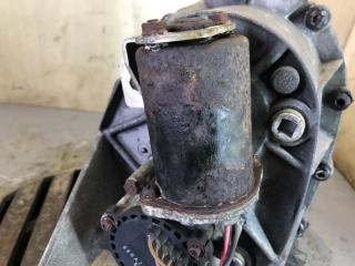 Раздаточная коробка H3 05-10 2006 L52 3.5 L