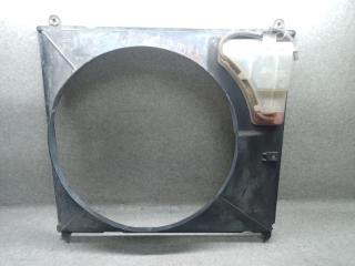 Диффузор вентилятора основного радиатора TOYOTA TUNDRA 07-13