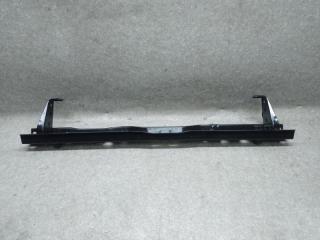 Панель передняя верхняя LEAF 10-17 EM61