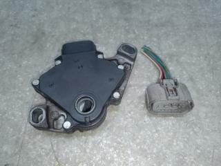 Датчик положения селектора АКПП RAV4 05-12 2007 3.5 2GR-FE
