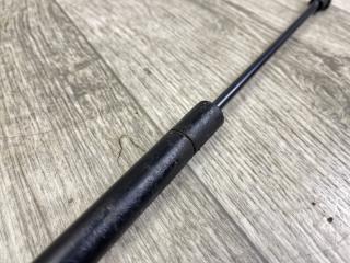 Амортизатор крышки багажника GRAND CHEROKEE 11-22 2012 WK2 3.6 ERB